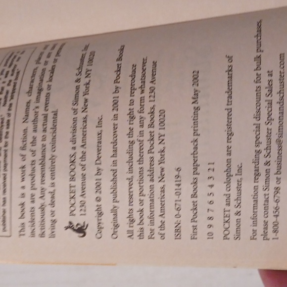 $4 Add-on "The Summerhouse" by Jude Deveraux - Paperback Novel - Picture 7 of 9